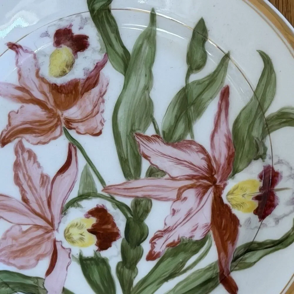 Set Of 4 Vintage Hand Painted ORCHID Plates Gold Border Porcelain 8 1/4”